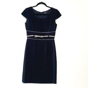 TAHARI ARTHUR S LEVINE belted dress